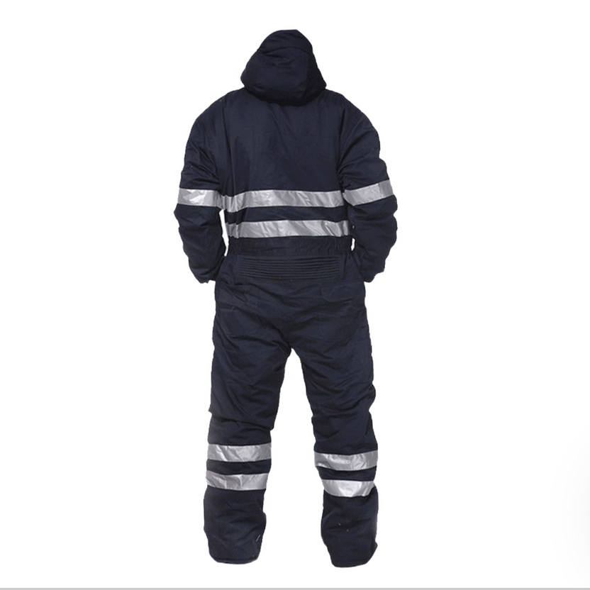 بذلة شتوية للتخزين البارد مع م - مراجعة Winter Clothing Storage وسعره