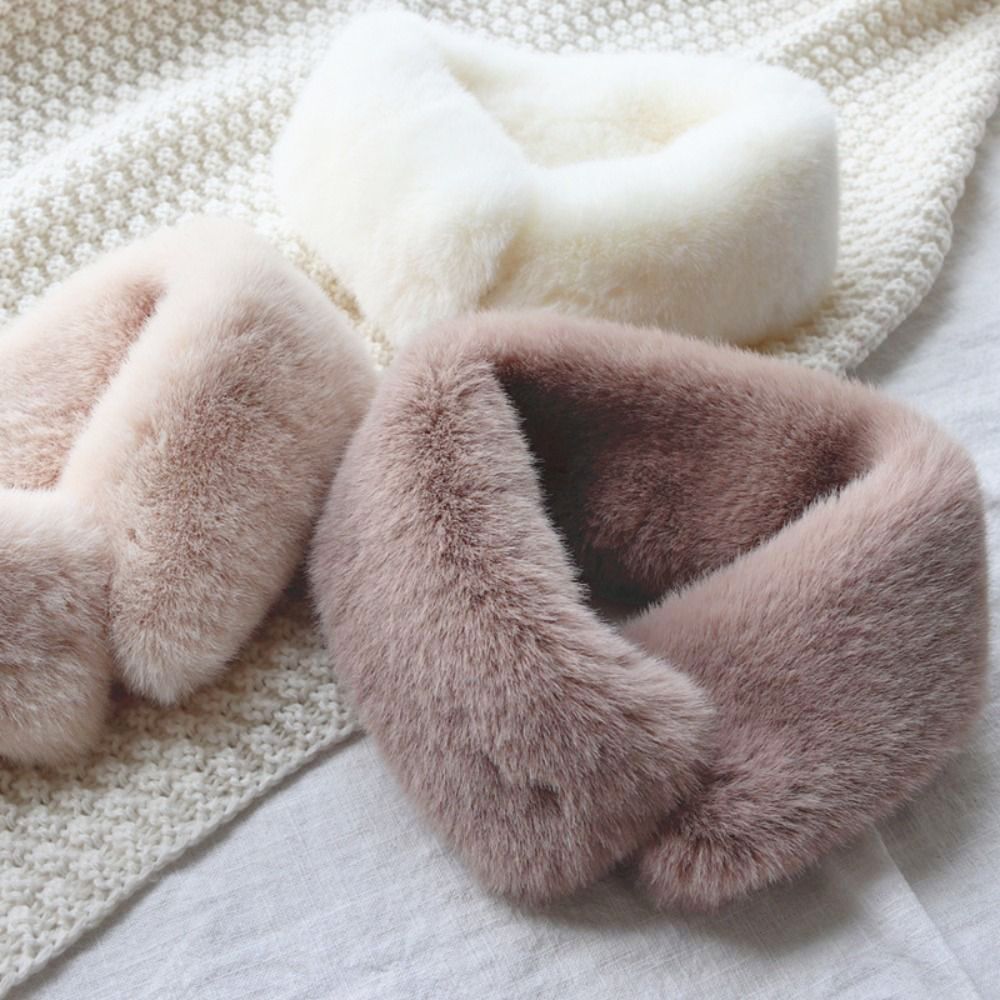 فو فرو المنك تدفئة الرقبة للنس - مراجعة Winter Clothing Essentials وسعره