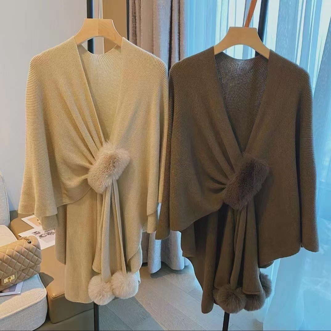 شال محبوك جديد للخريف بتصميم ع - مراجعة Winter Clothing Essentials وسعره