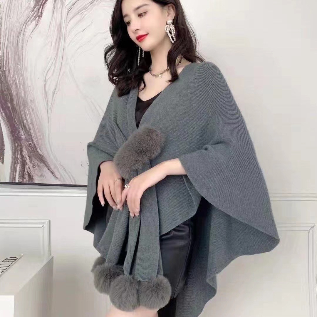 شال محبوك جديد للخريف بتصميم ع - مراجعة Winter Clothing Essentials وسعره
