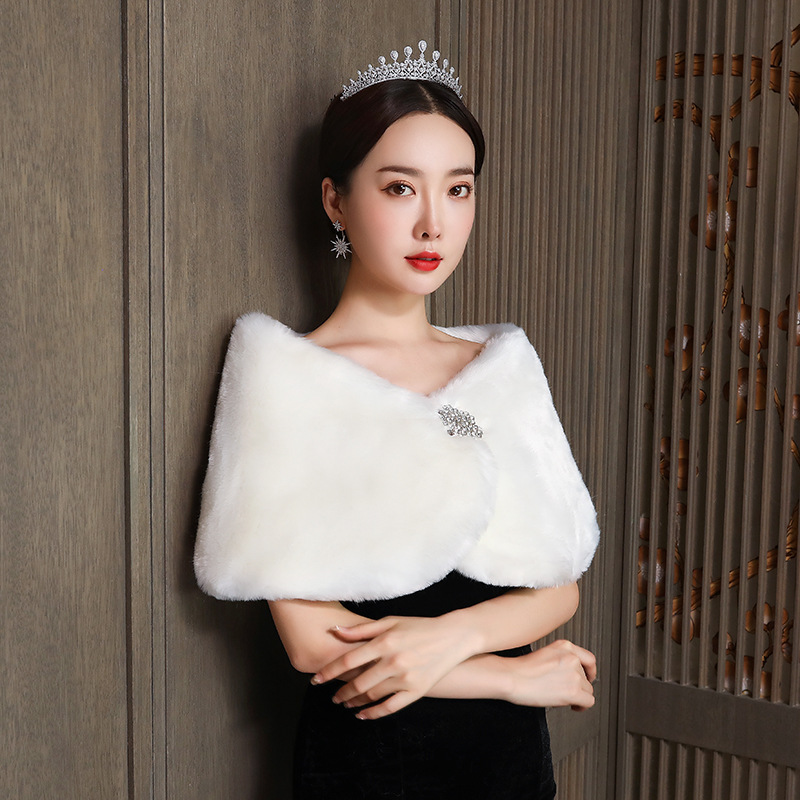 شال زفاف نسائي لحفلات الزفاف ك - مراجعة Winter Clothing Essentials وسعره