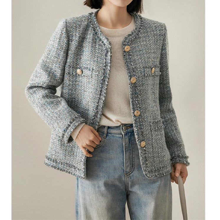 معطف عطري صغير مهدب عالي الجود - مراجعة Winter Clothing In French وسعره